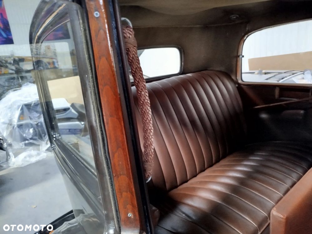 Rolls-Royce Inny - 6