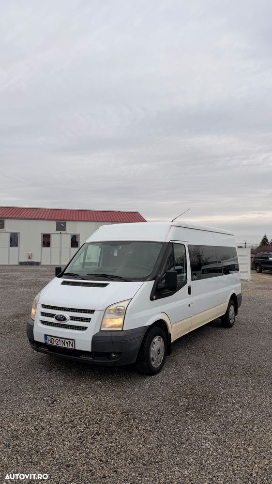 Ford Transit - 1
