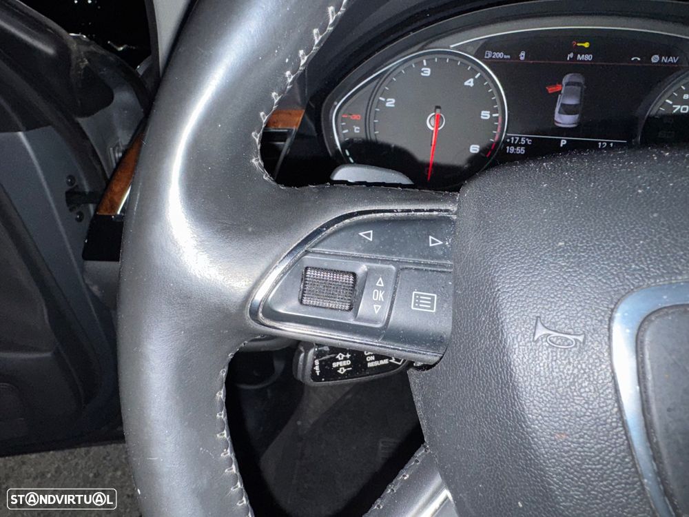 Audi A8 3.0 TDI DPF clean quattro tiptronic - 15