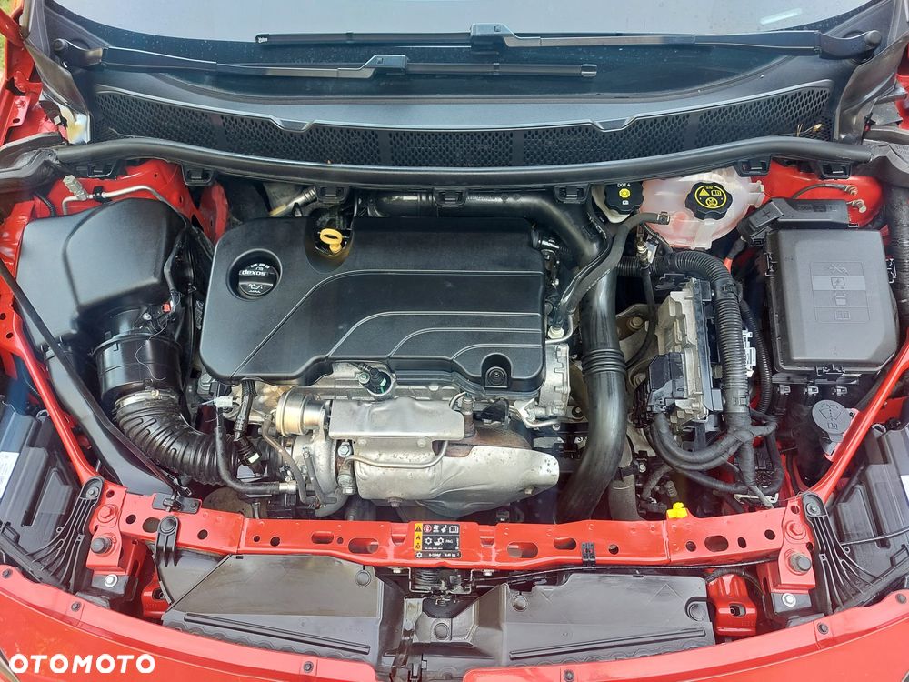 Opel Astra 1.4 T Elite S&S - 7
