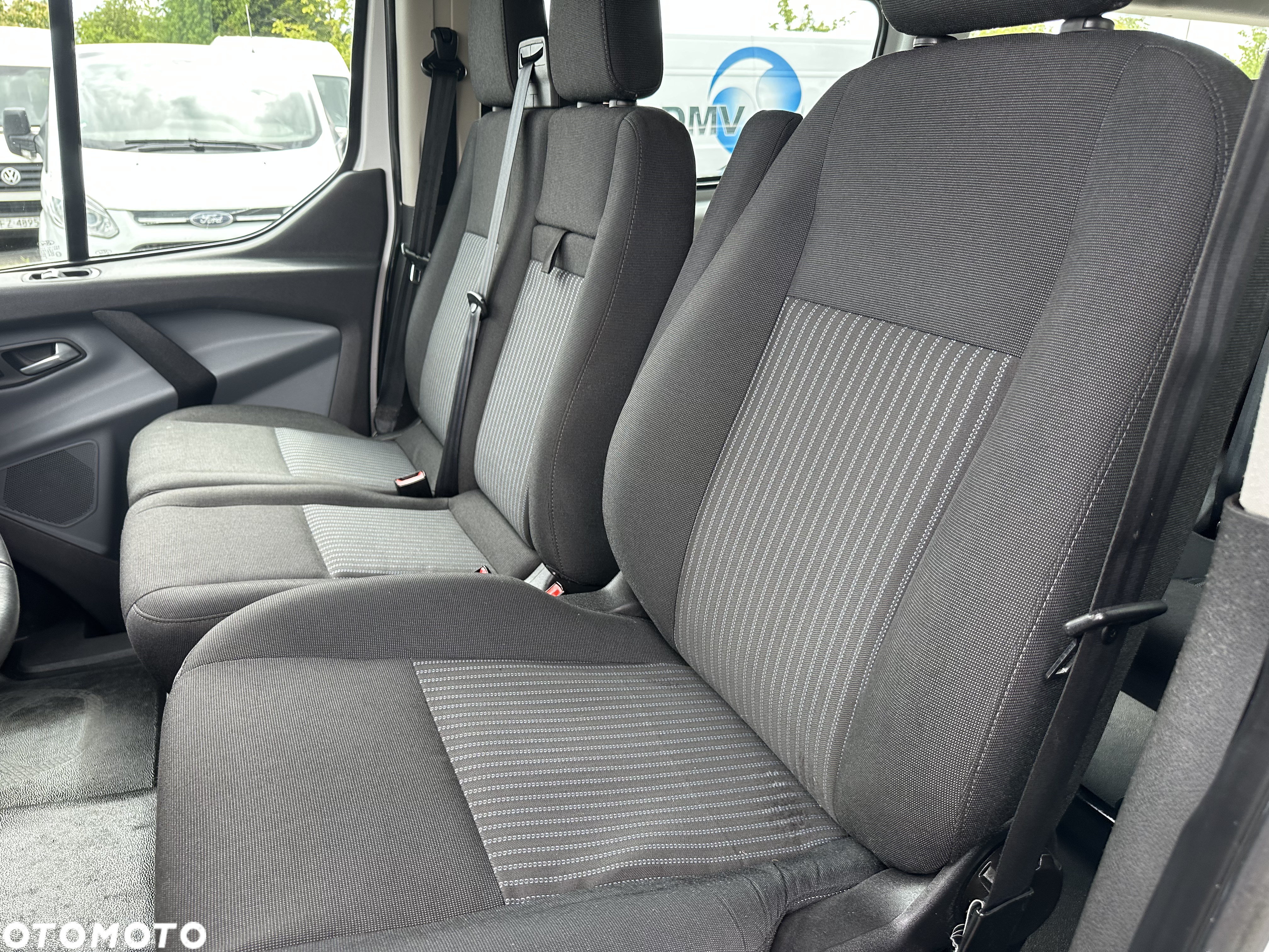 Ford Transit Custom 330 L2H1 Trend - 26