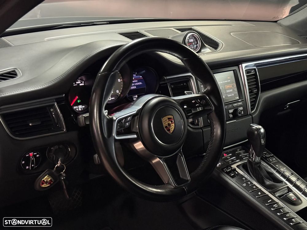 Porsche Macan S - 4