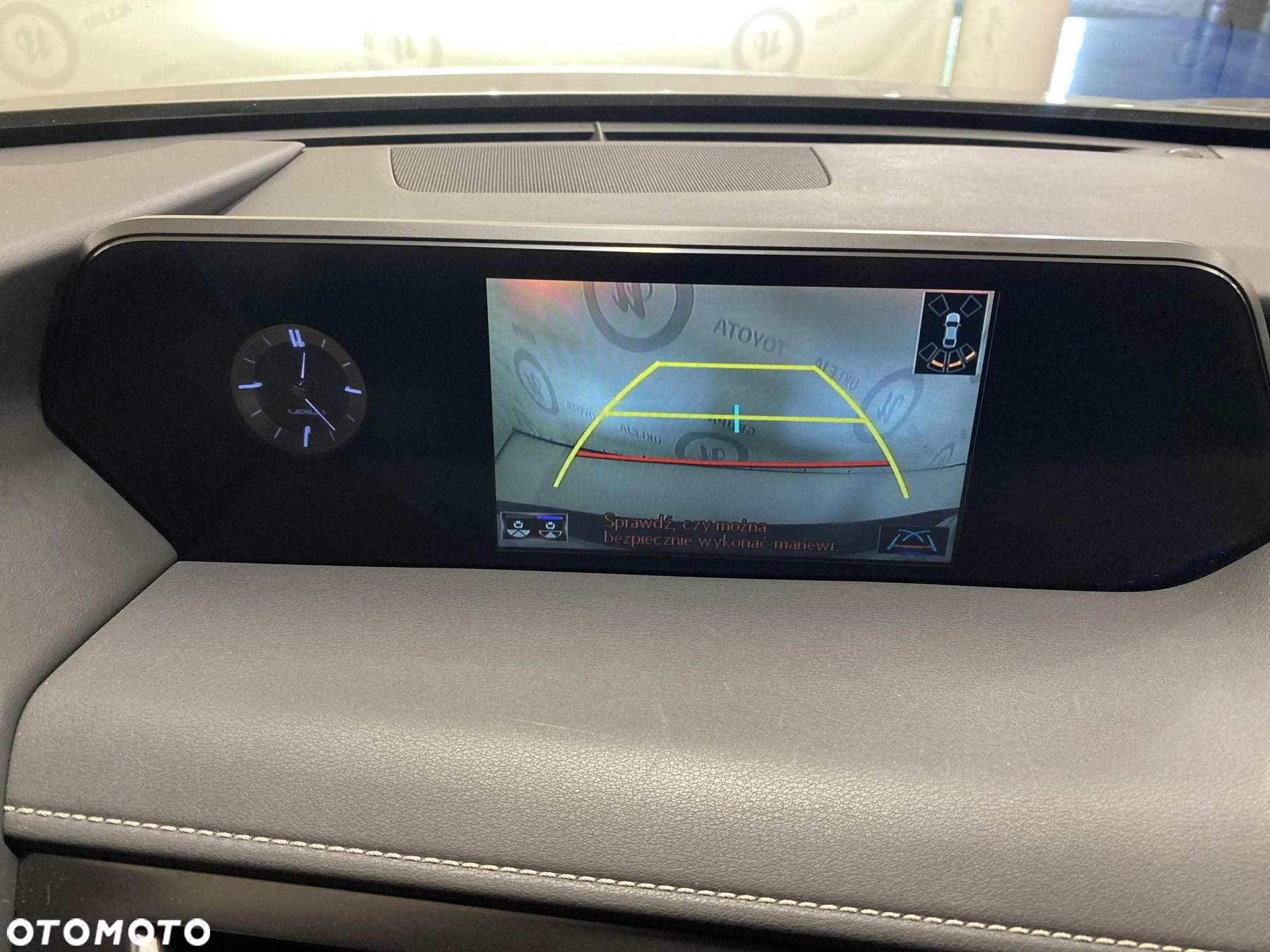 Lexus UX 250h GPF F Impression 2WD - 20
