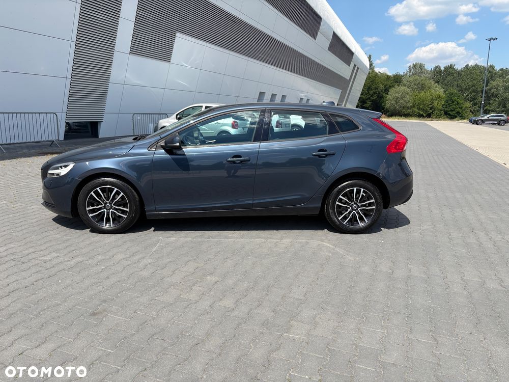 Volvo V40 D2 Momentum - 10