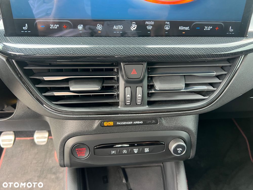 Ford Focus 2.3 EcoBoost S&S ST - 32