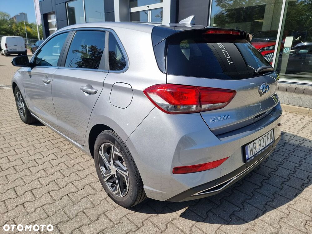 Hyundai i30 1.5 DPI Smart - 10