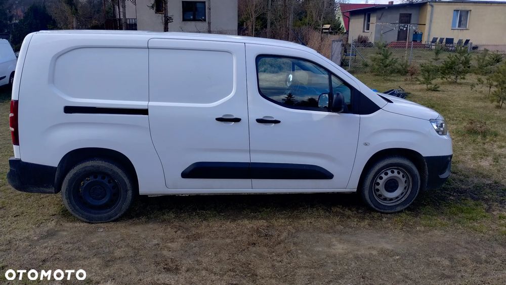 Toyota Proace City - 7
