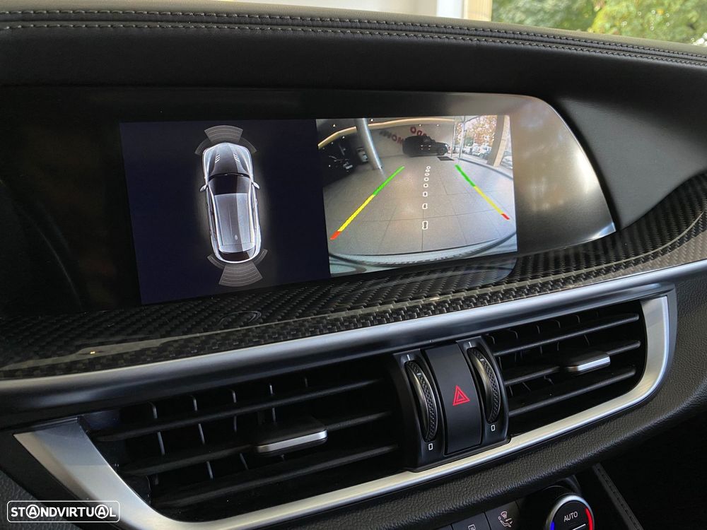 Alfa Romeo Stelvio 2.9 T Quadrifoglio AT8 Q4 - 22