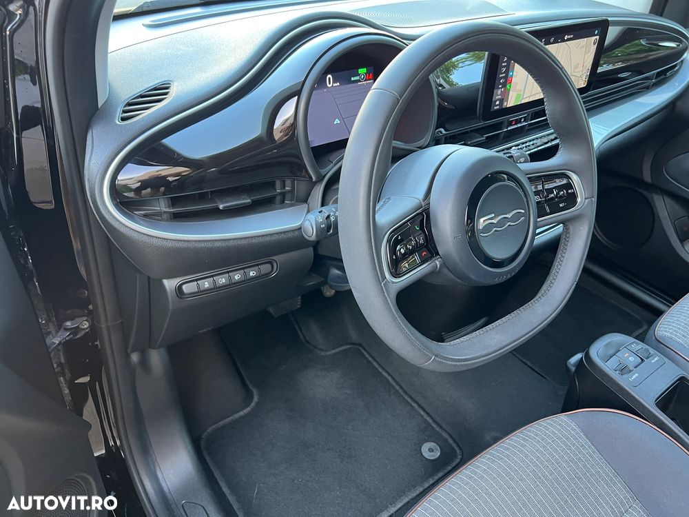Fiat 500E 42kWh ICON - 10
