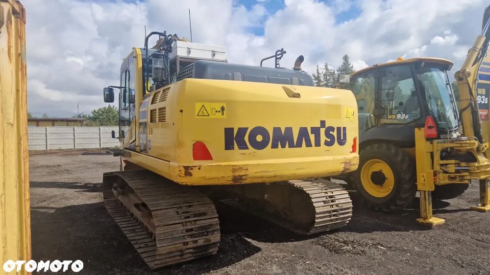 Komatsu PC210 LCi-10 - 15