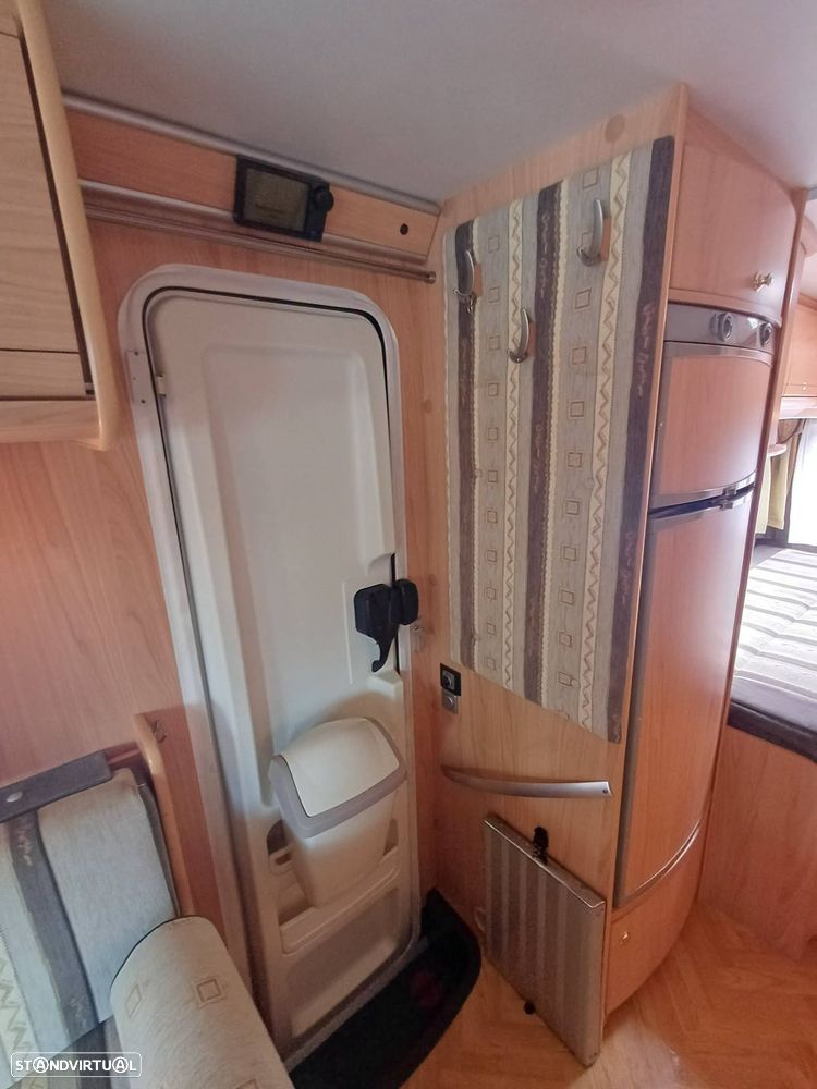 Renault Master Burstner Delfim T680 - 10