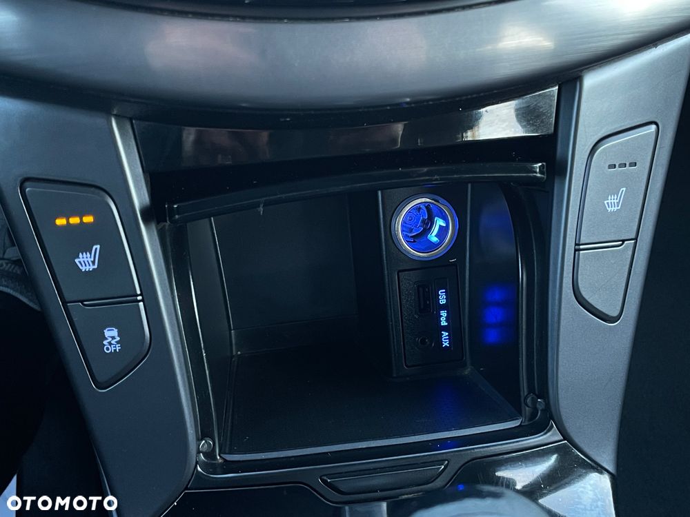 Hyundai i40 1.7 CRDi Comfort + - 13