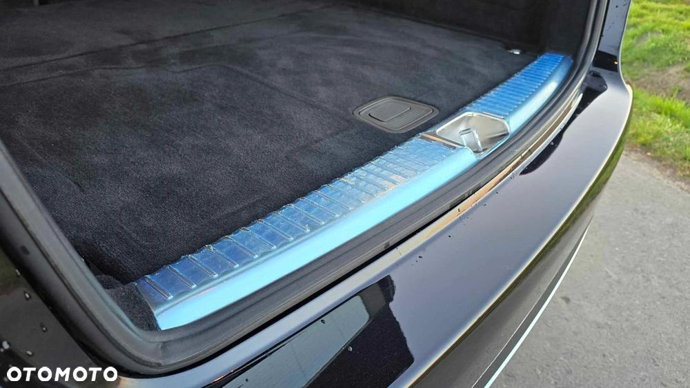 Mercedes-Benz Klasa C 220 d 4Matic T 9G-TRONIC Avantgarde - 37