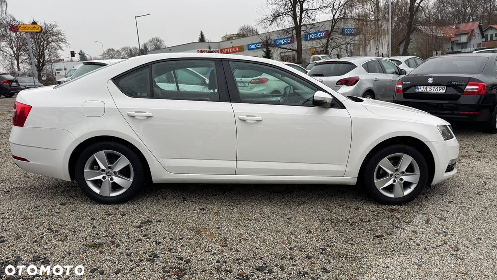 Skoda Octavia 1.6 TDI Style - 5