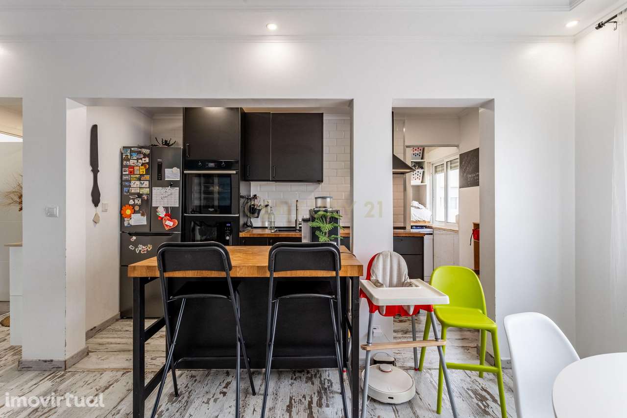 Apartamento T4 em Vialonga - Grande imagem: 3/23