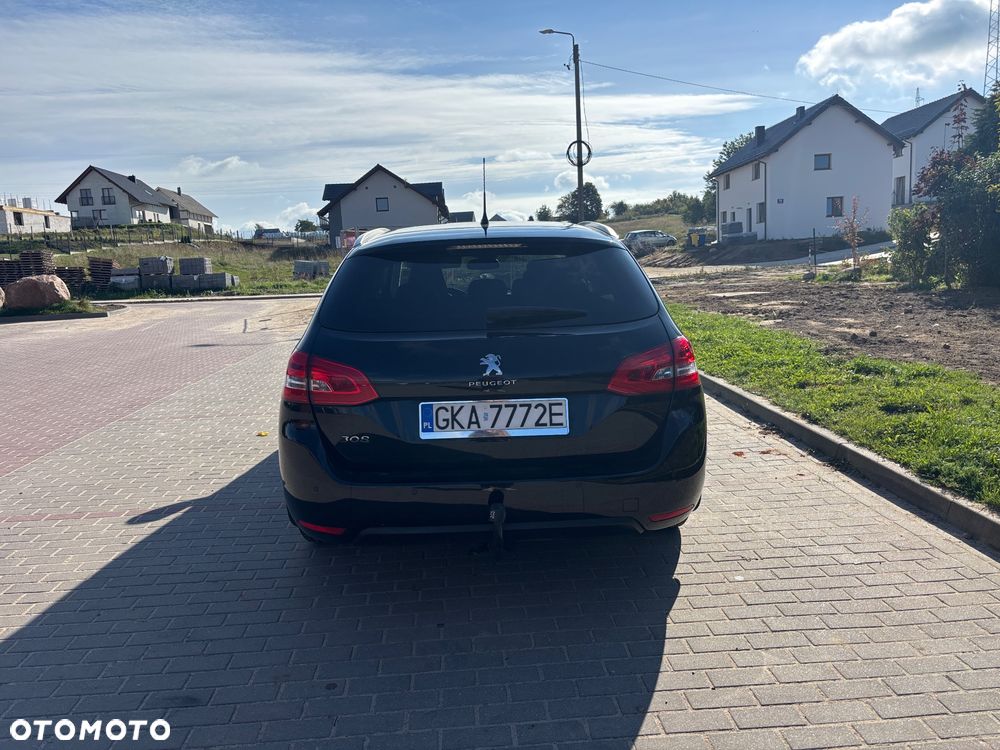 Peugeot 308 2017 photo 4