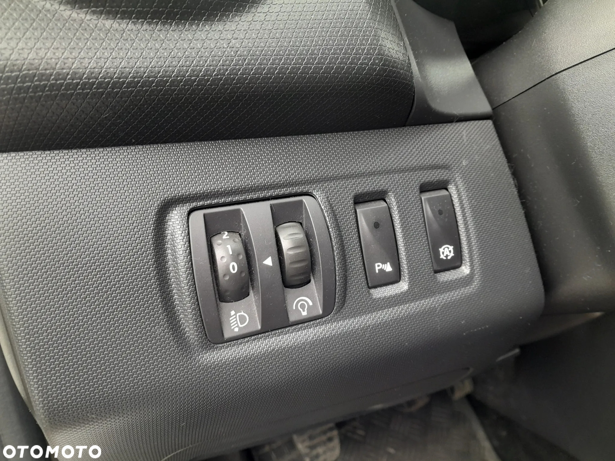 Renault Clio 0.9 Energy TCe Expression - 9