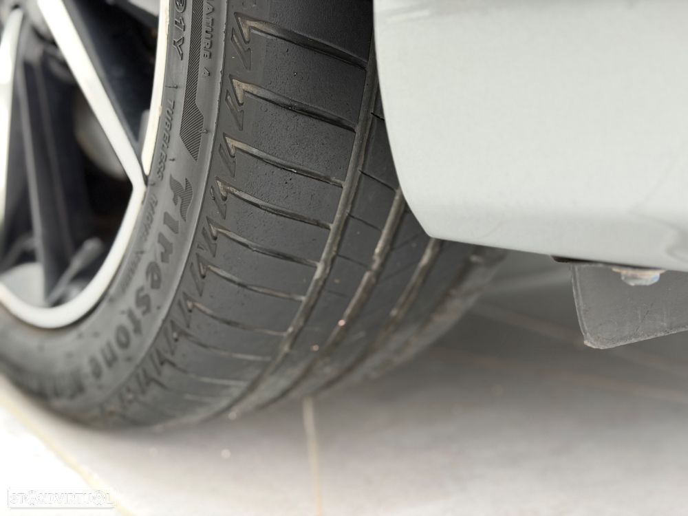 Toyota Auris 1.8 HSD Active - 8