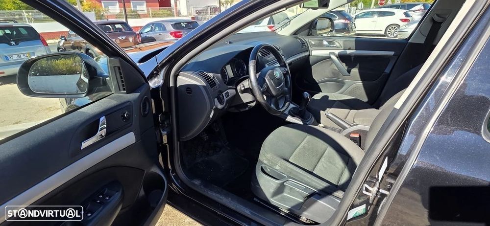 Skoda Octavia Break 1.6 TDi Greenline Conforto - 6