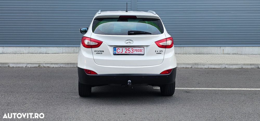 Hyundai ix35 2.0 CRDI 4WD Automatik Premium - 12