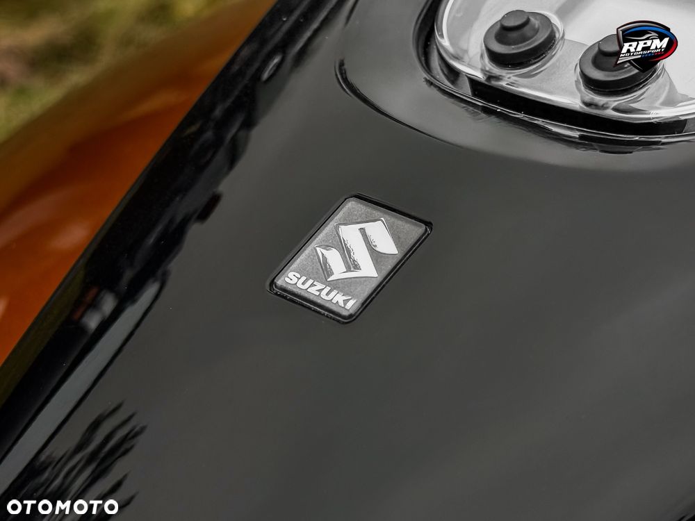 Suzuki Boulevard - 13