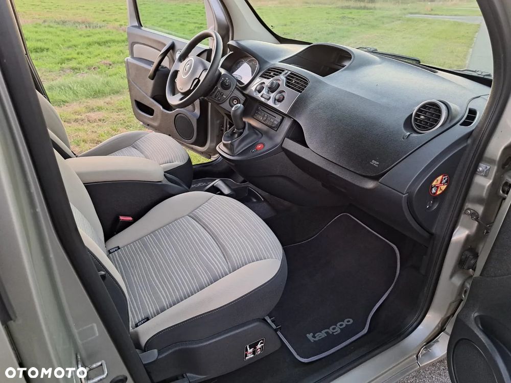Renault Kangoo 1.6 16V 105 Expression - 8