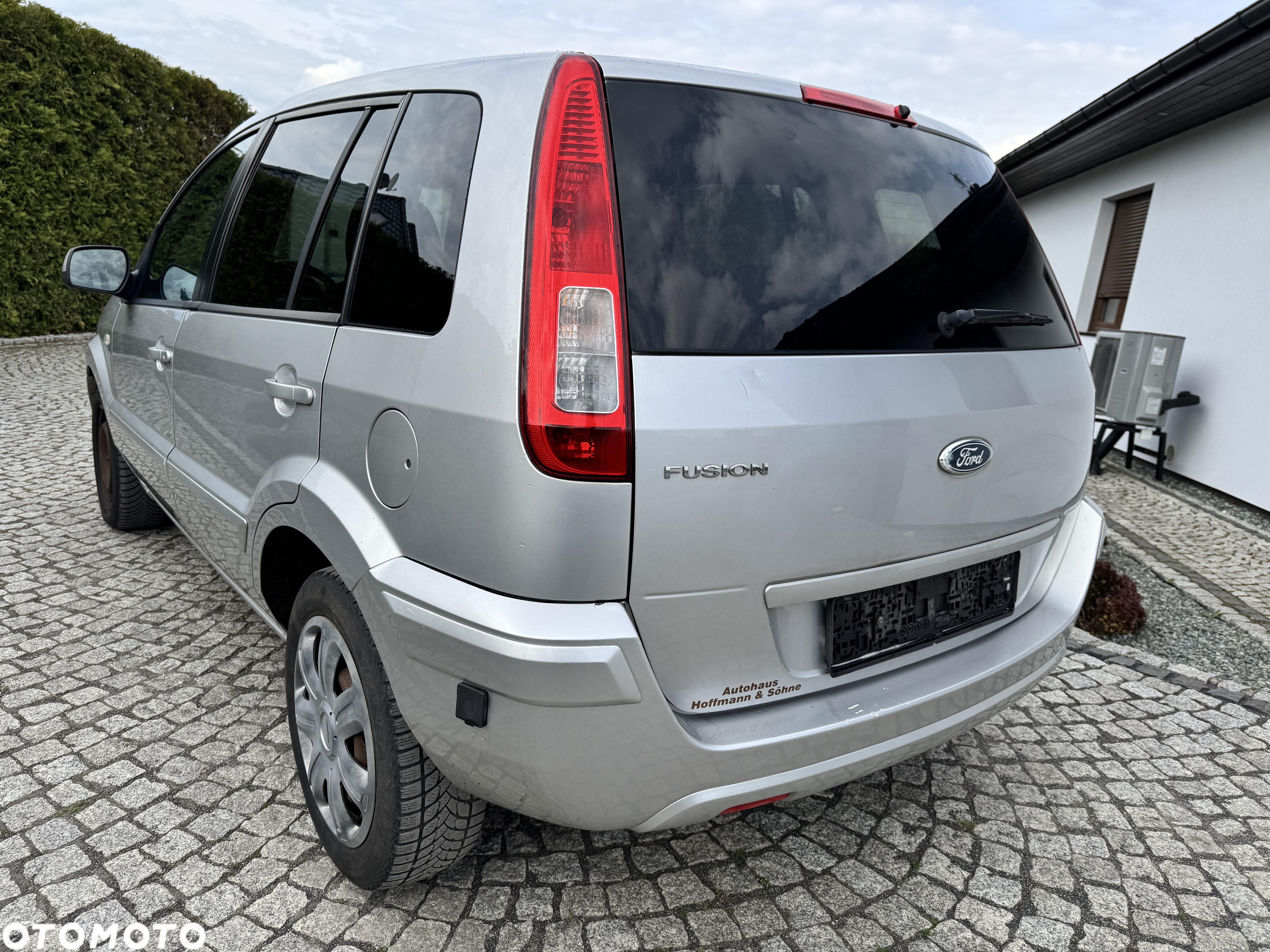 Ford Fusion - 13
