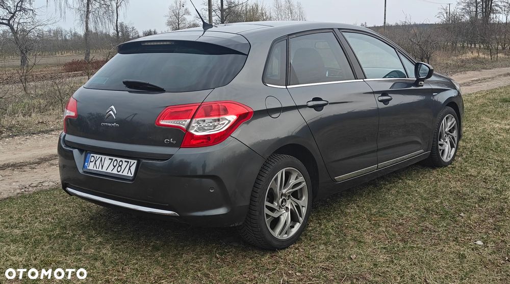 Citroën C4 1.6 HDi Exclusive - 4