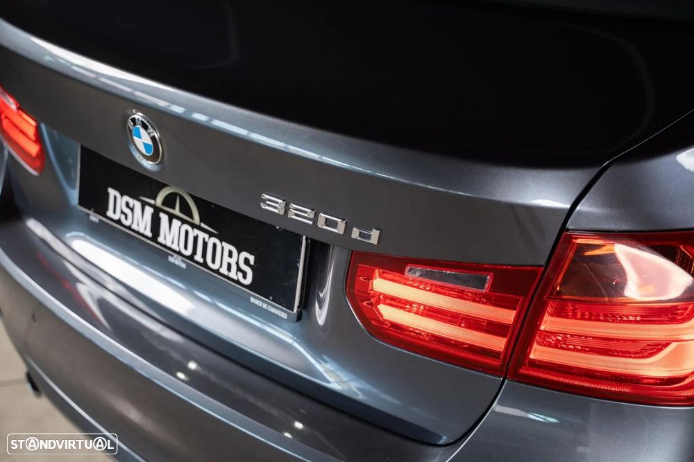 BMW 320 - 13