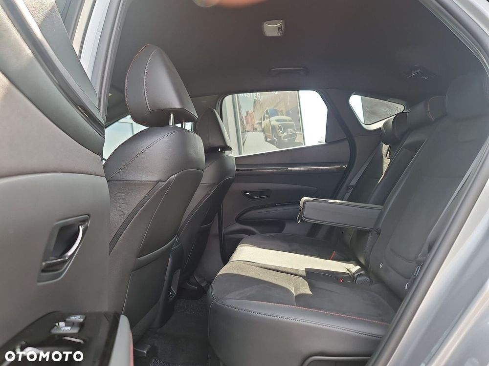 Hyundai Tucson - 38