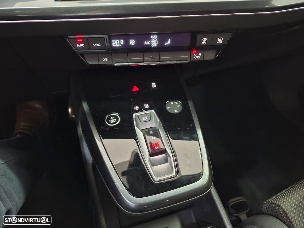 Audi Q4 e-tron 45 82 kWh SE Business - 26