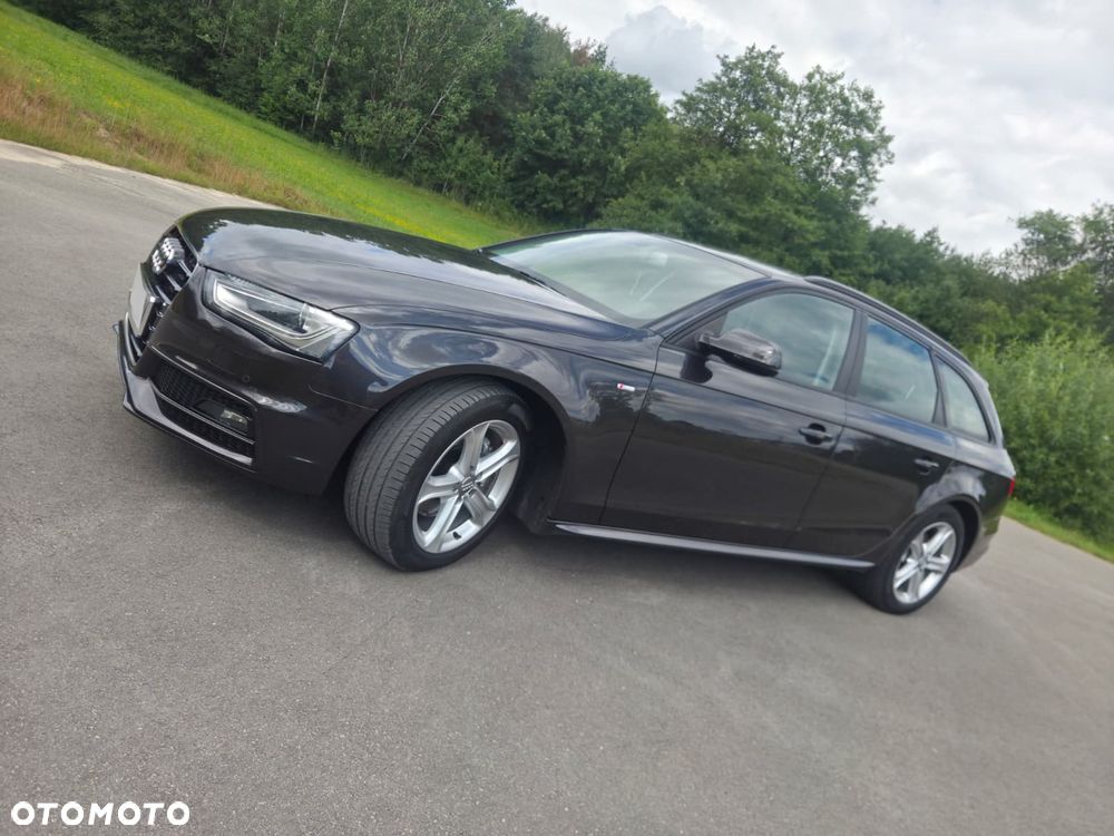 Audi A4 Avant - 11
