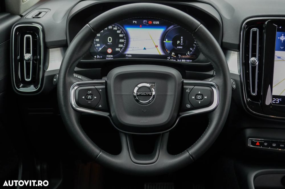 Volvo XC 40 T5 Recharge DKG Essential - 25