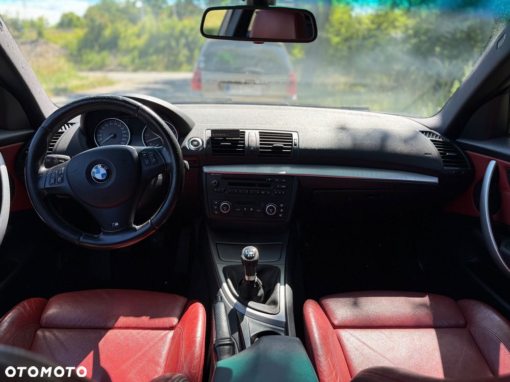 BMW Seria 1 123d - 8