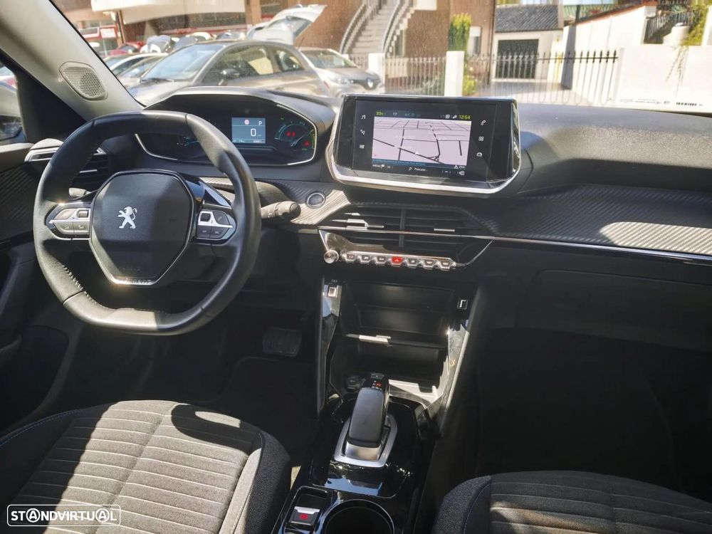 Peugeot e-2008 50 kWh SE Style - 26
