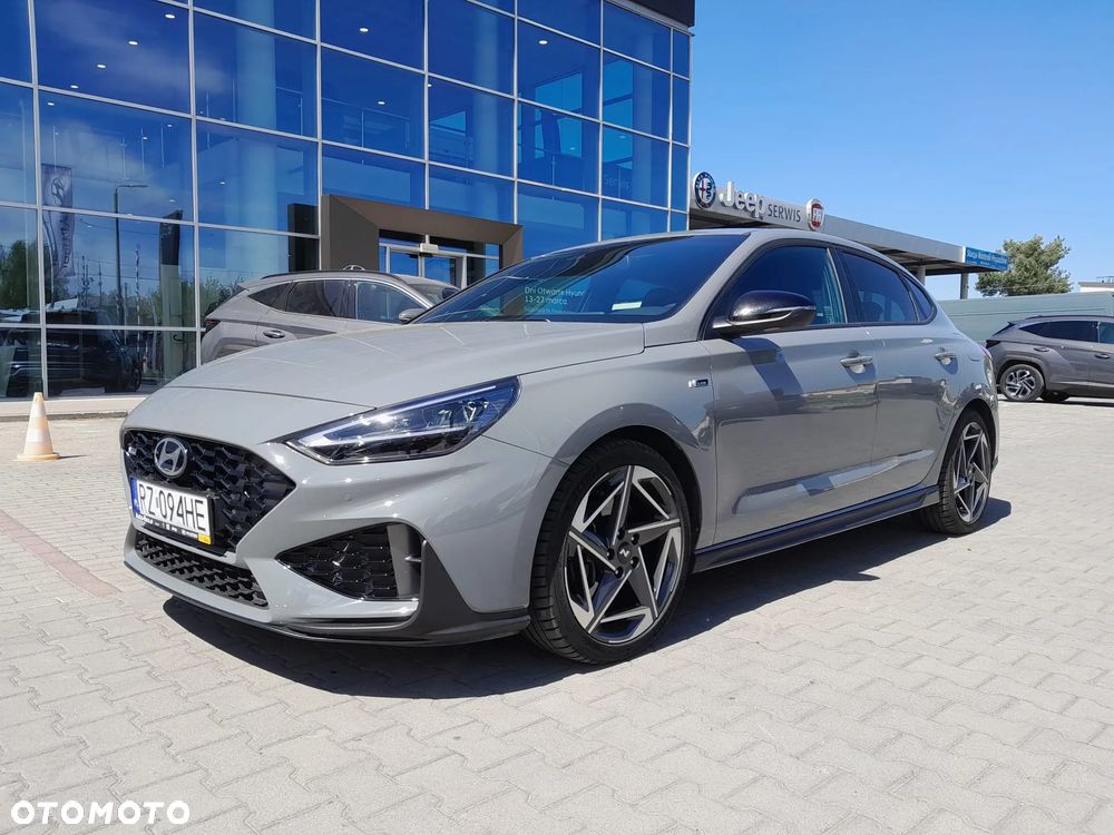 Hyundai i30 1.5 T-GDI 48V Modern DCT - 1