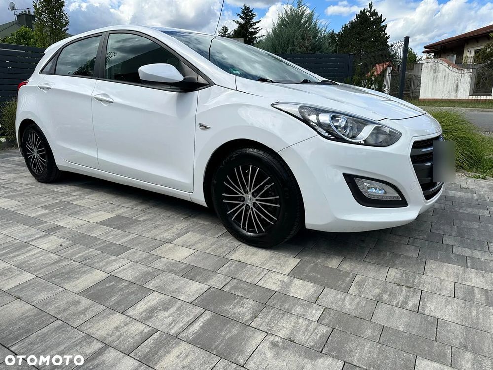 Hyundai i30 1.4 Select - 2