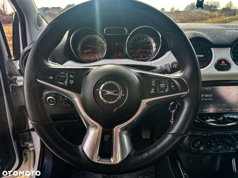 Opel Adam 1.4 - 37