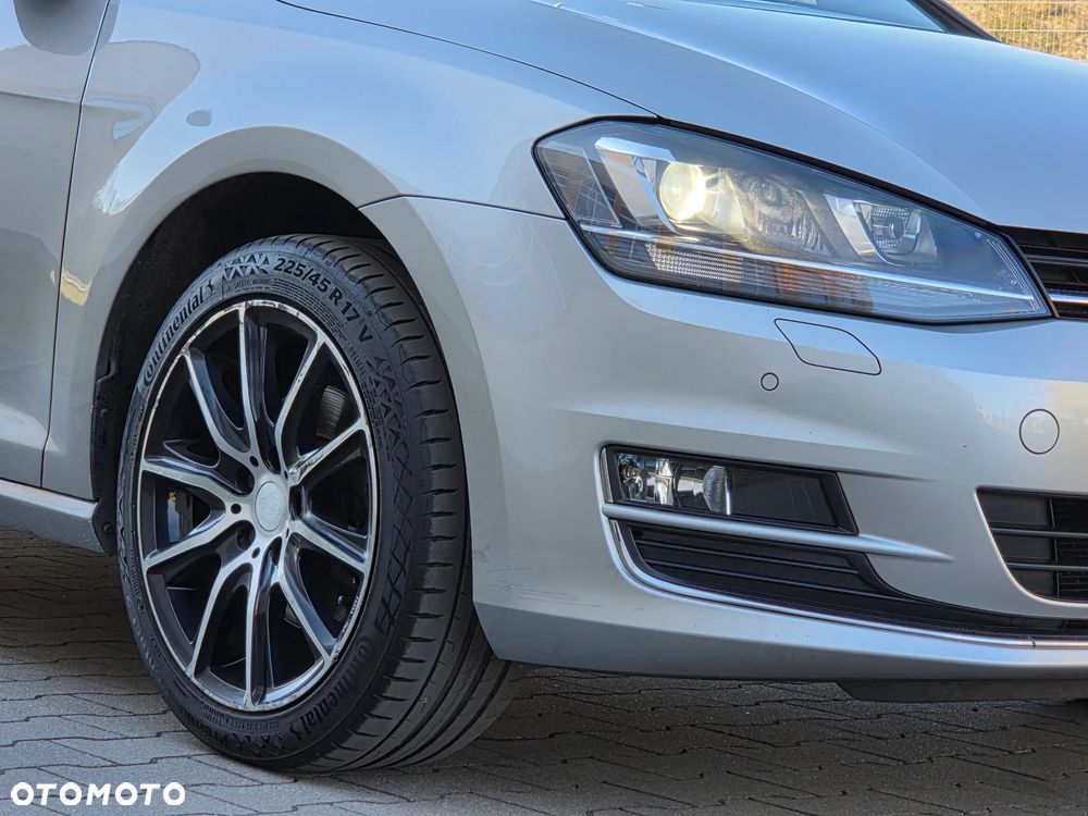 Volkswagen Golf 1.4 TSI ACT BlueMotion Technology DSG Highline - 39