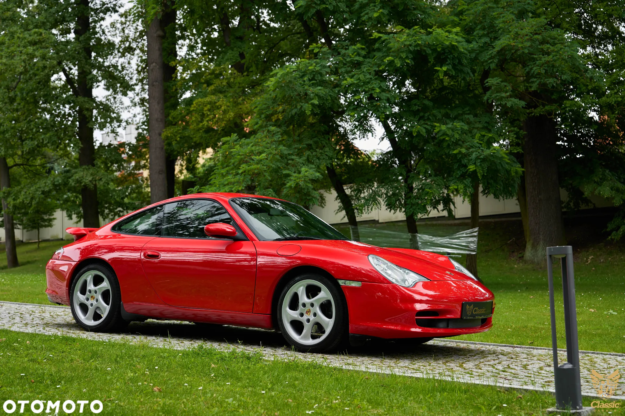 Porsche 911 Carrera - 21
