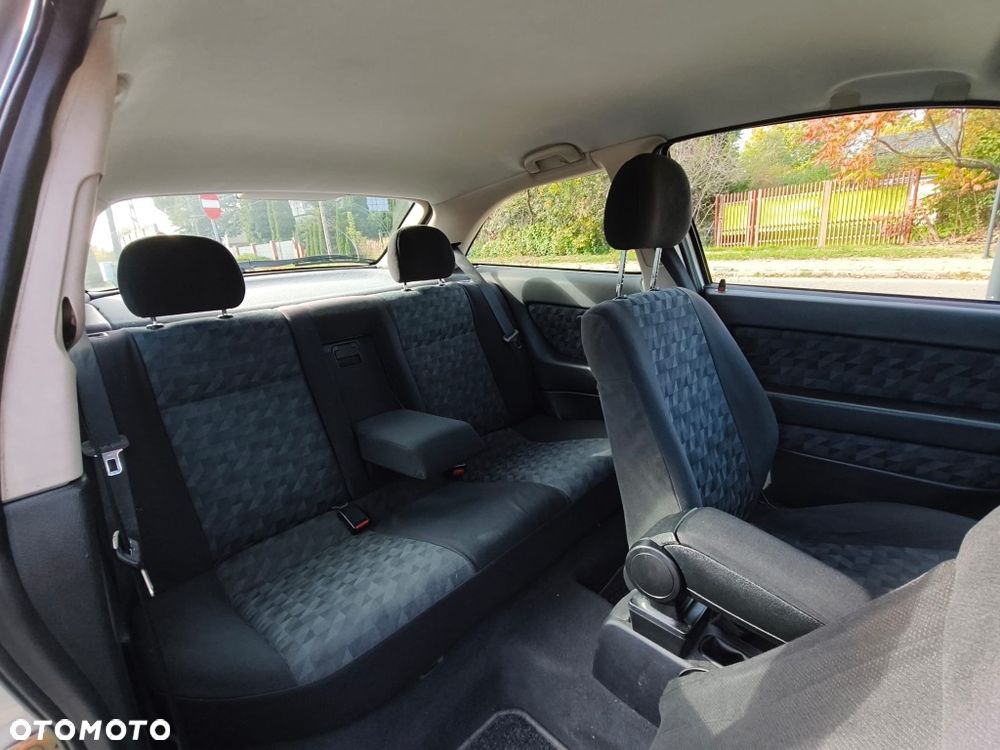 Opel Astra 1999 photo 4