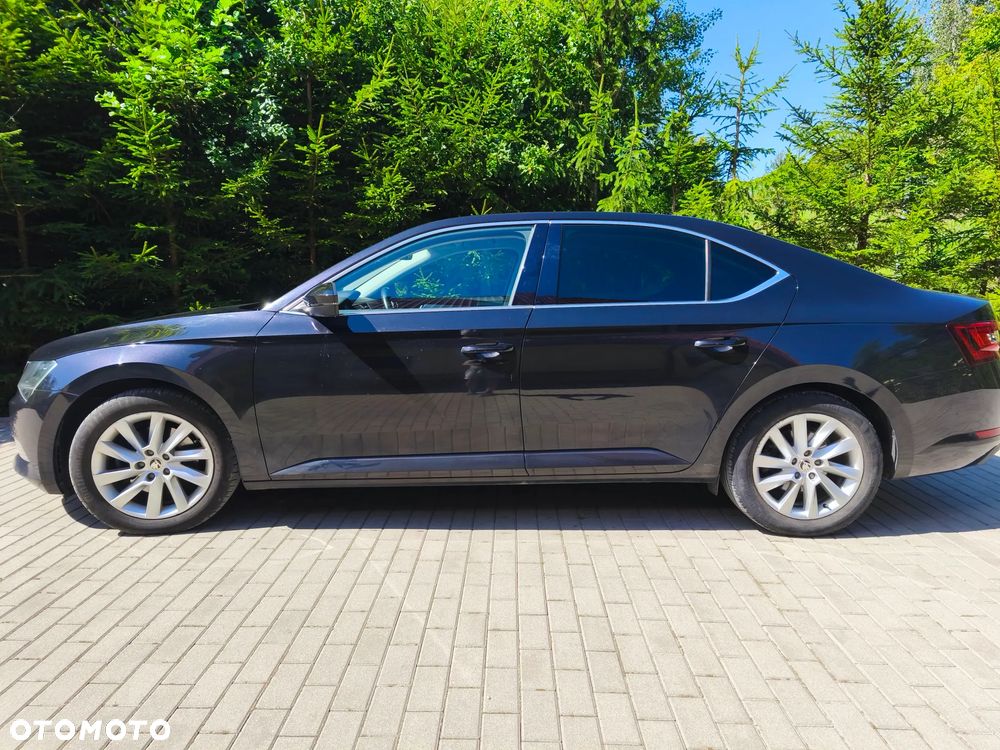 Skoda Superb 1.8 TSI Ambition DSG - 5