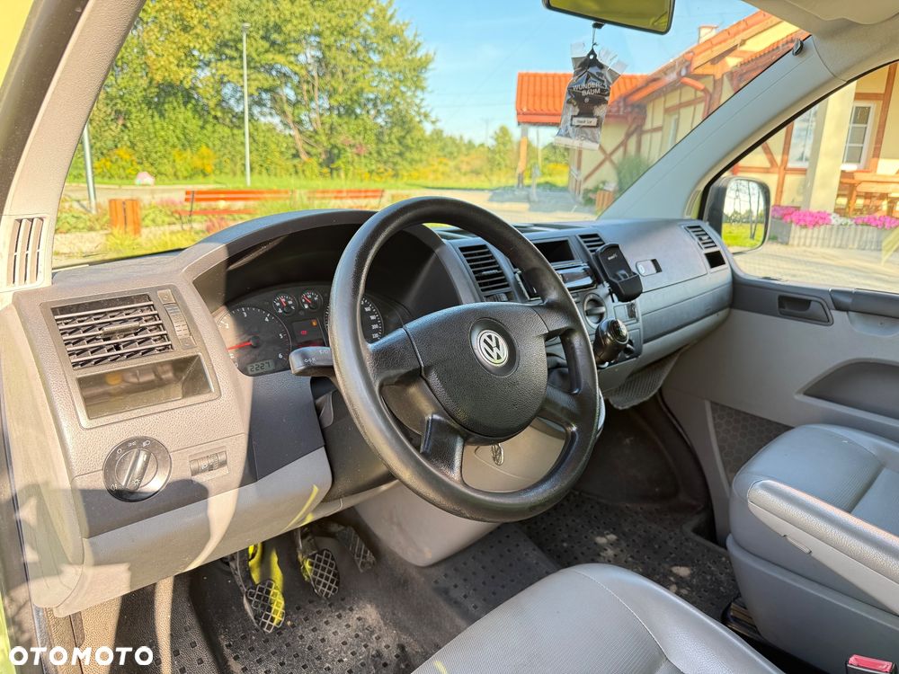 Volkswagen Caravelle L2 Comfortline - 12