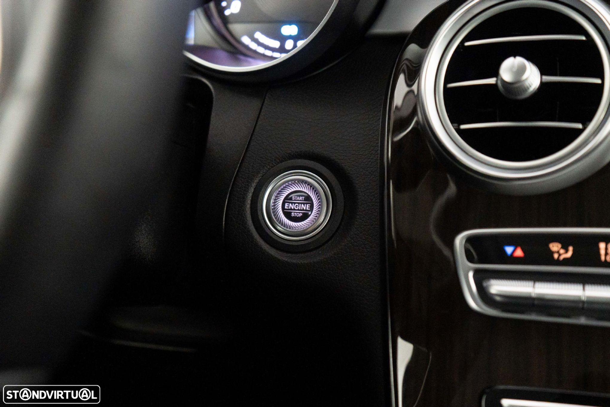 Mercedes-Benz GLC 300 e 4Matic - 21