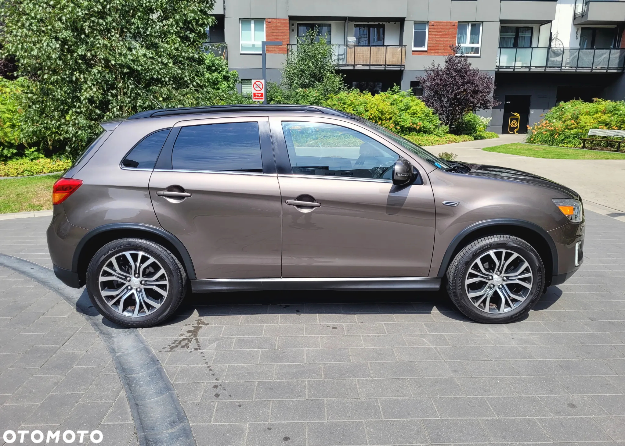 Mitsubishi ASX 1.6 Intense Plus Navi - 25