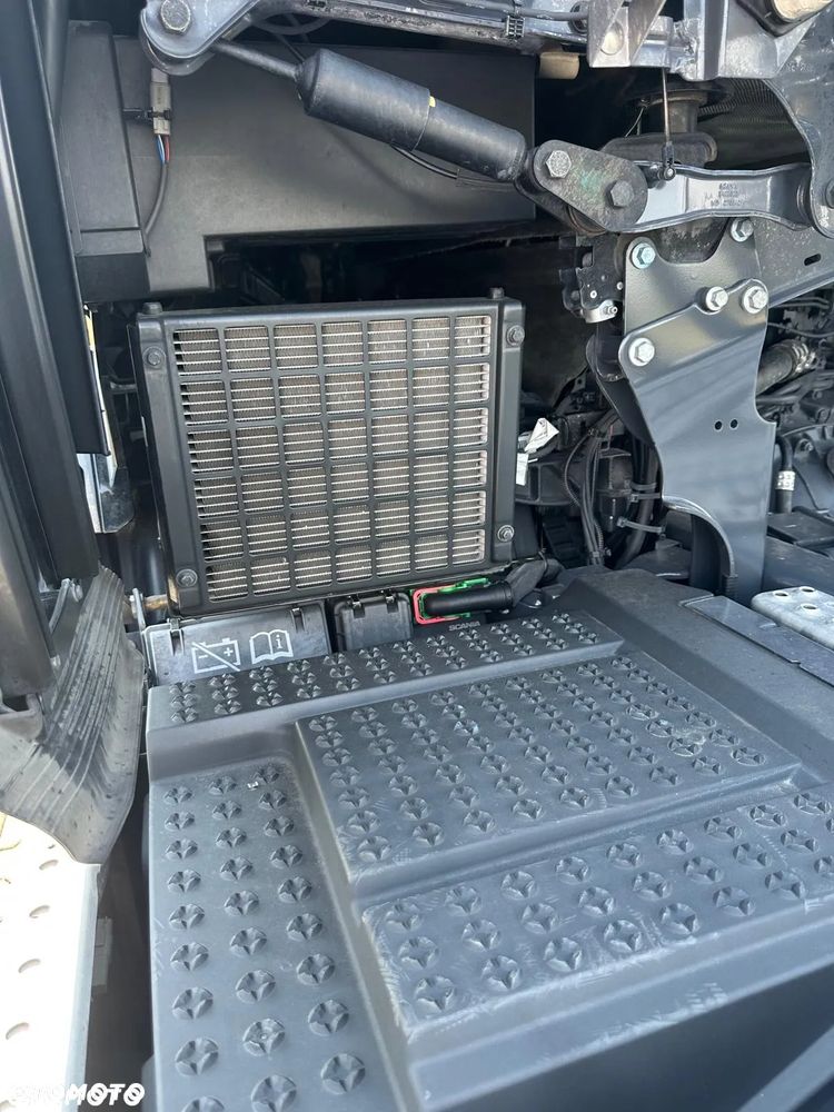 Scania S 450 - 9