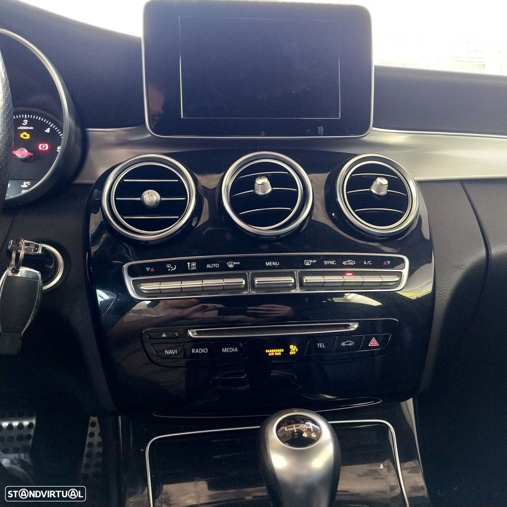 Mercedes-Benz C 200 d AMG Line - 19