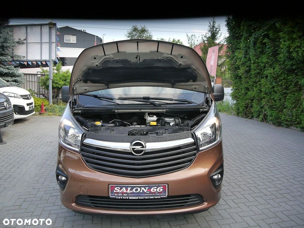 Opel Vivaro - 16