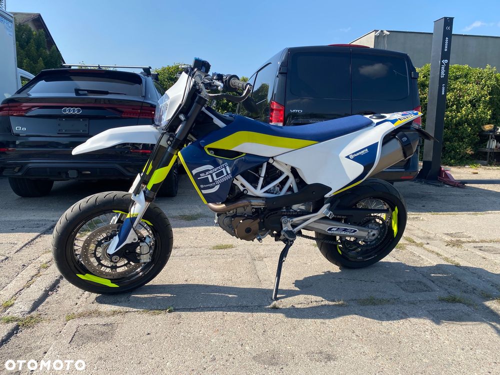 Husqvarna 701 - 1