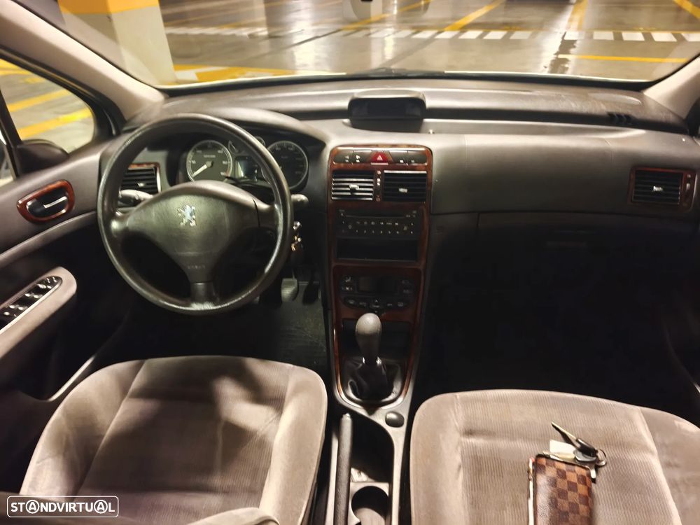 Peugeot 307 1.4 HDi XT - 17
